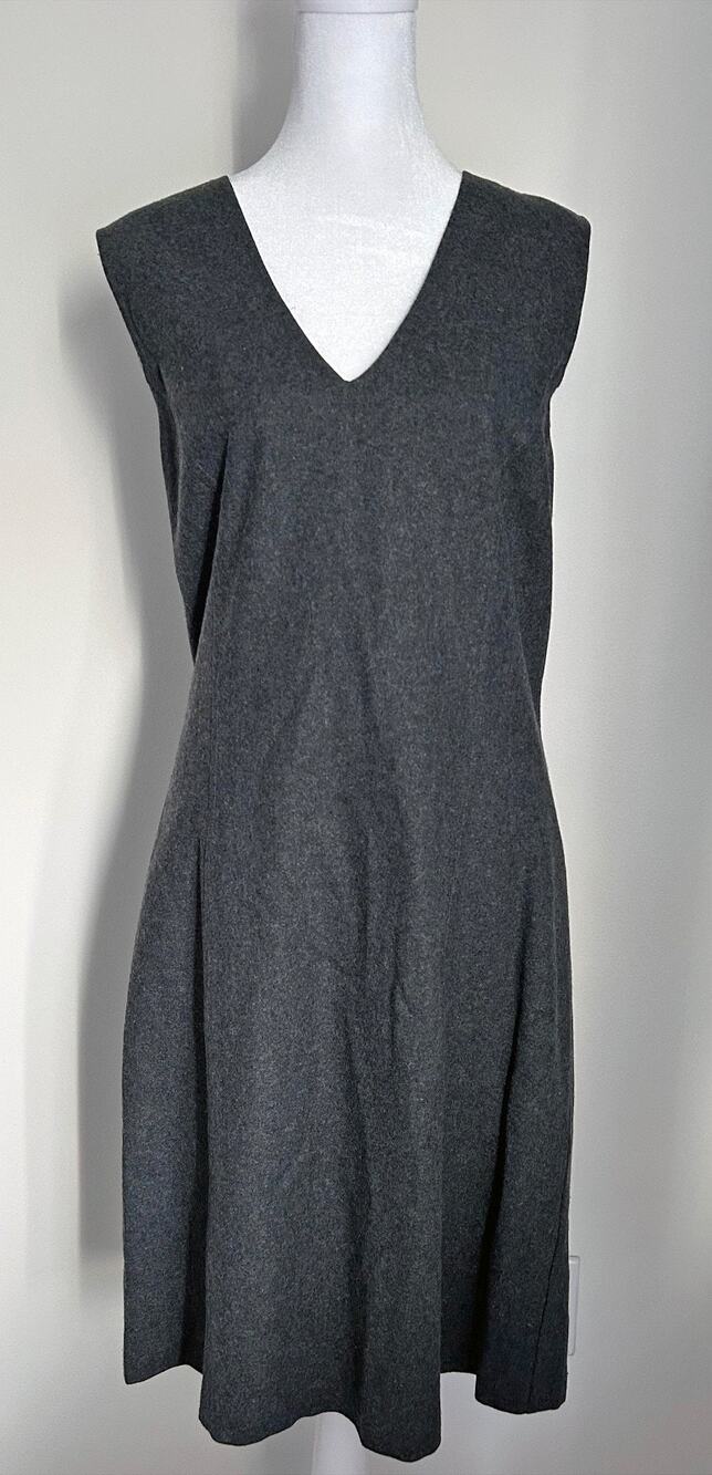 Eddie Bauer Gray V-Neck Sleeveless Wool Blend Sheath Dress, Size M Tall
